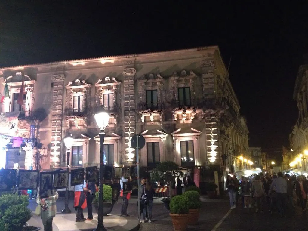 Bed & Breakfast Aci Center Inn Acireale